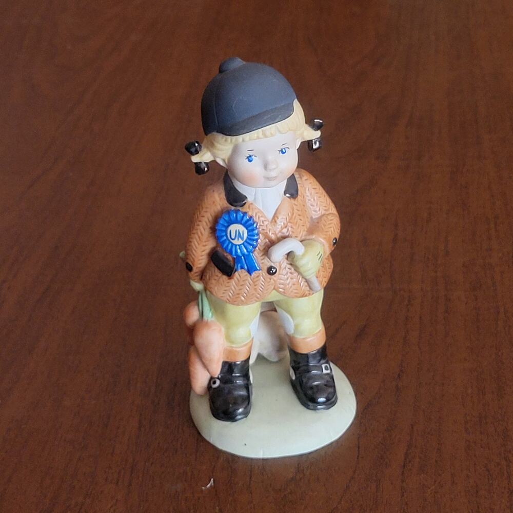 Vintage  The United Nations UN Children Ann from England 1978 Porcelain